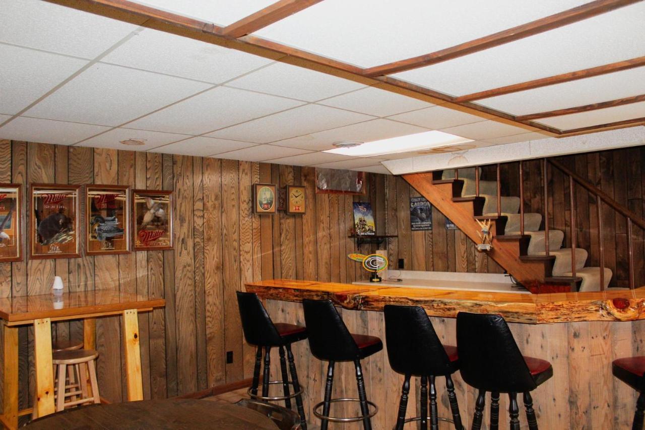 Crazy Loon Lodge Saint Germain Exterior foto
